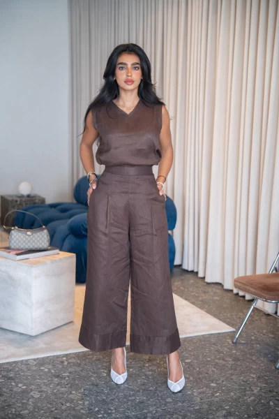 Brown blouse and pants set made of natural linen. C:IB1095 Brown